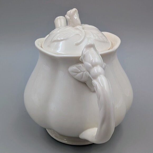 Vintage I. Godinger White Ceramic Teapot - Sculptured Rose Handle and Lid Finial - Picture 4 of 7